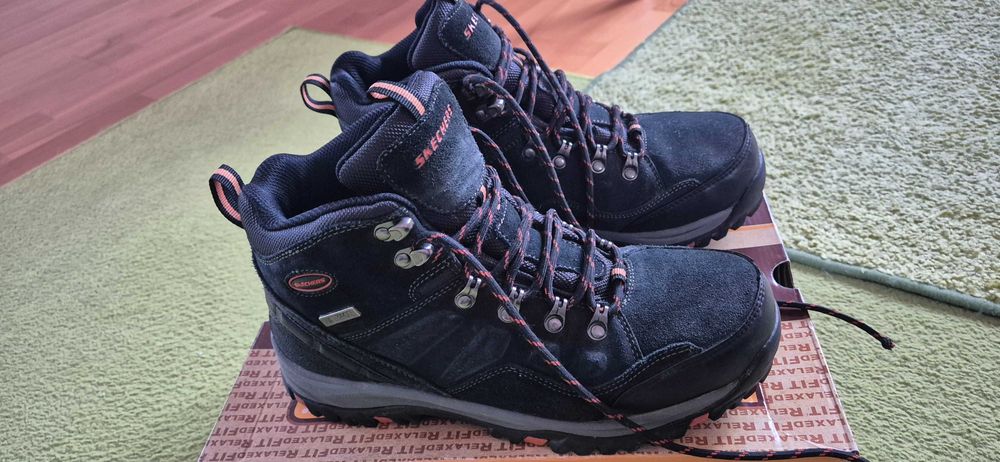 Trekking meskie Skecheers 41