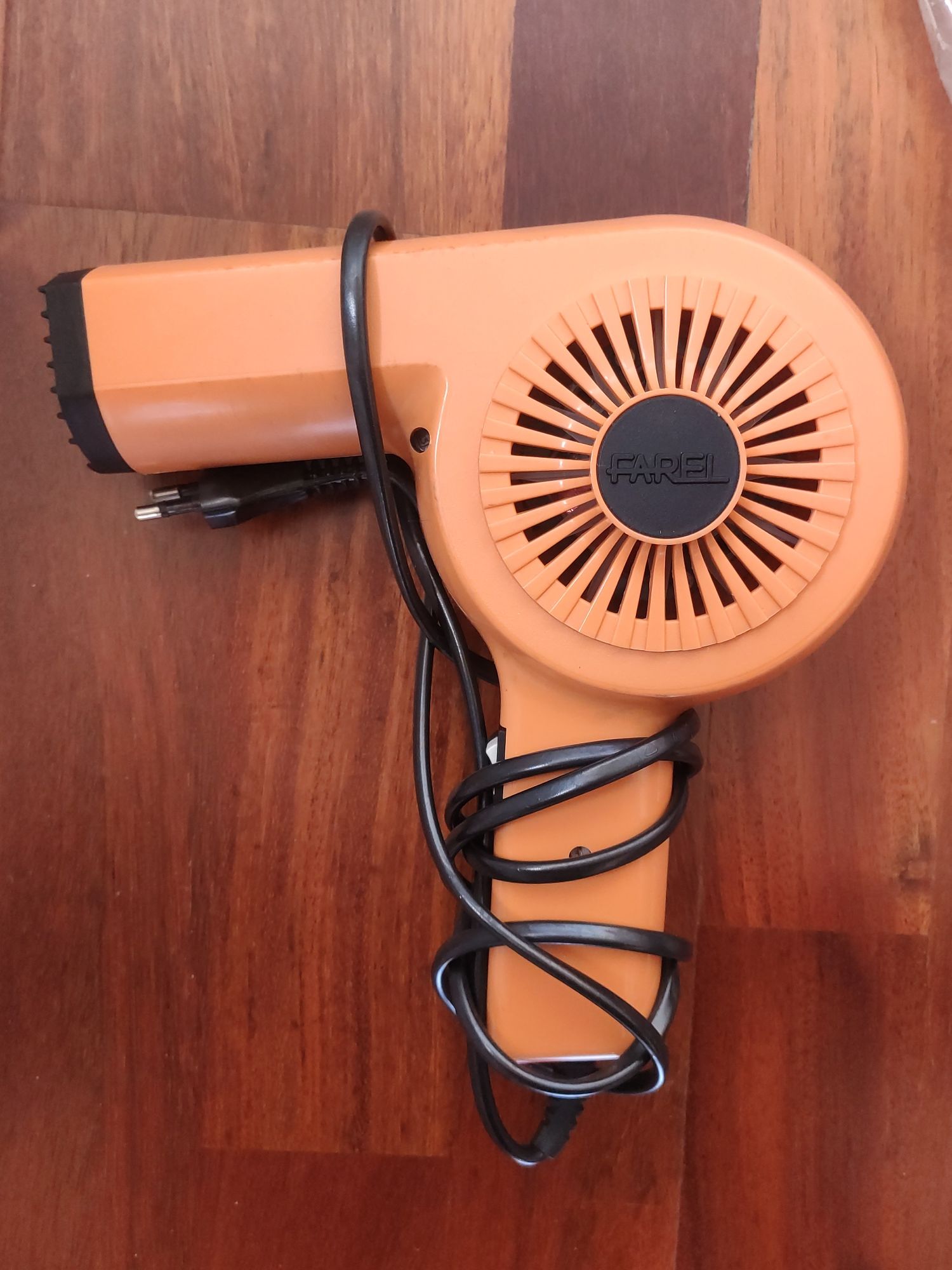 Sprawna suszarka retro Farel