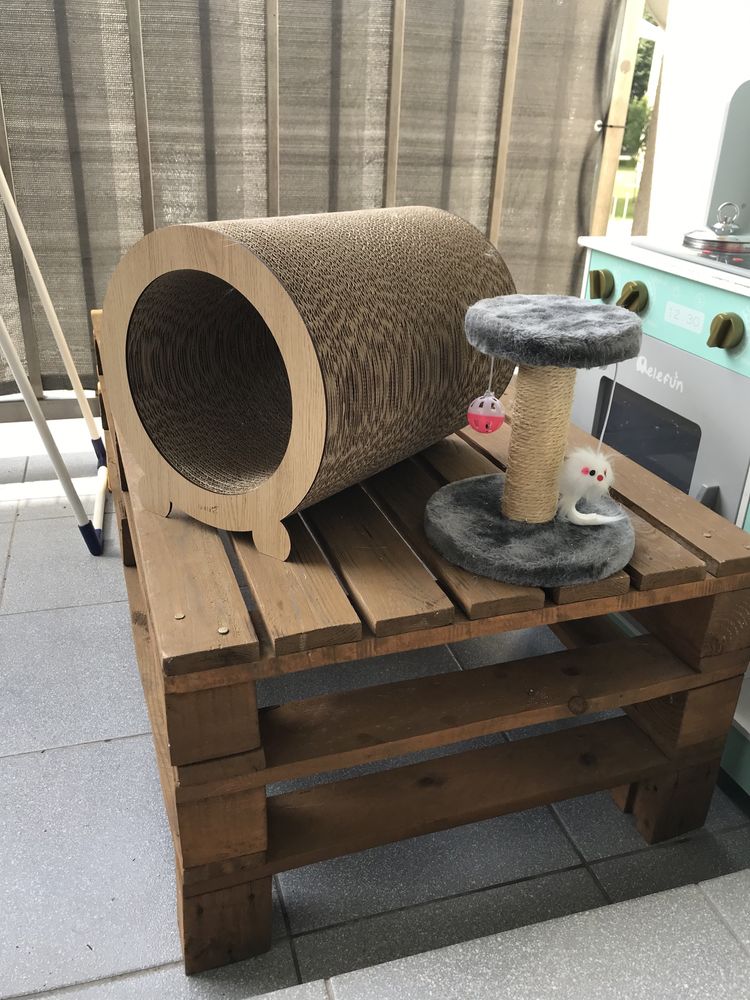 Gattino Drapak z legowiskiem tunelem + zabawka mini drapak