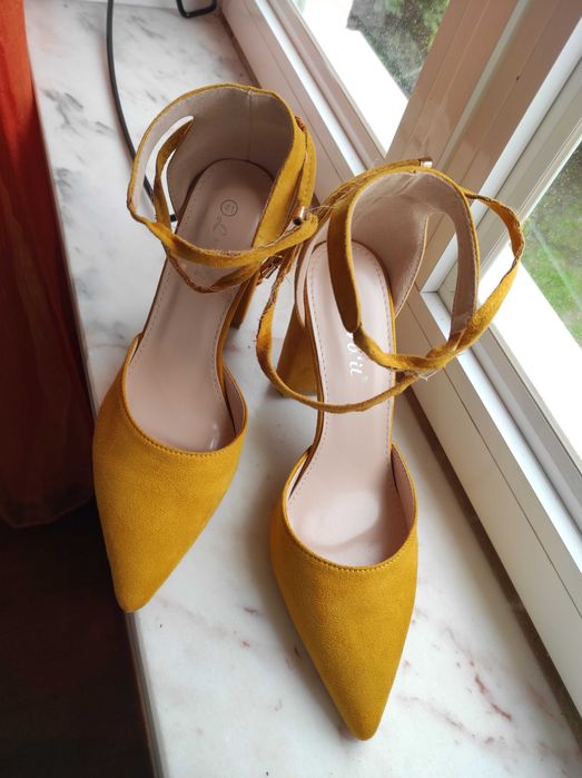 Sapatos e Botins senhora Nº 41