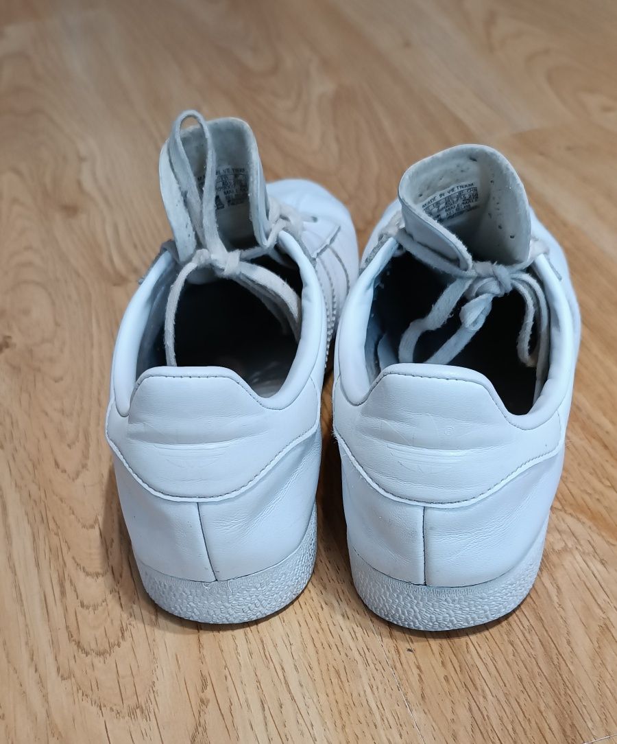 Buty Adidas białe damskie 25cm