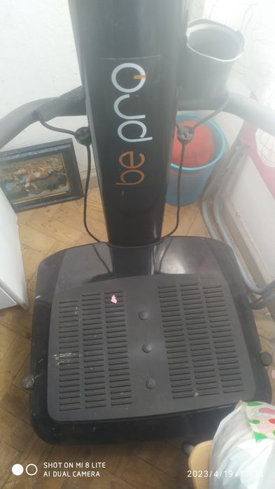 Vendo máquina de vibração fitness