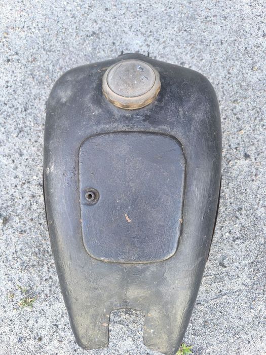 Продам баки крапелька на К750