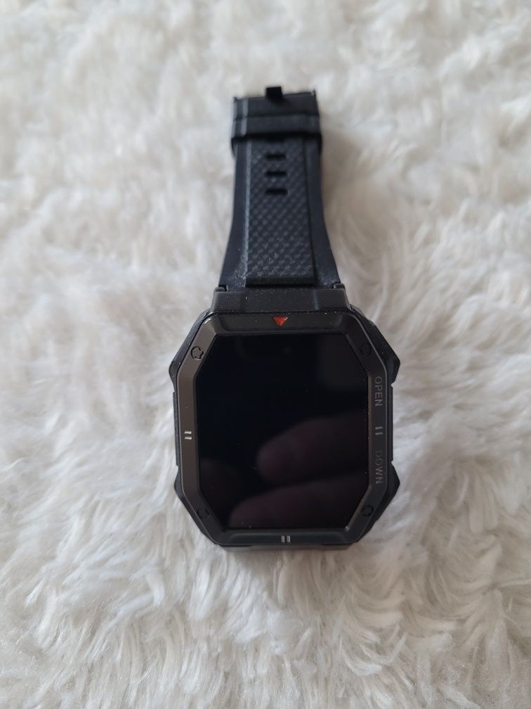 Smartwatch militarny Maxcom