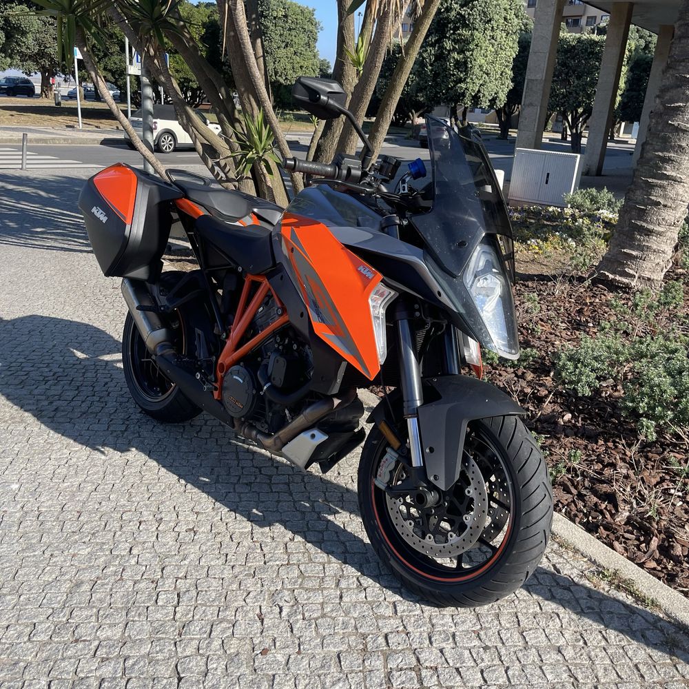 KTM Super Duke GT 1290 Besta
