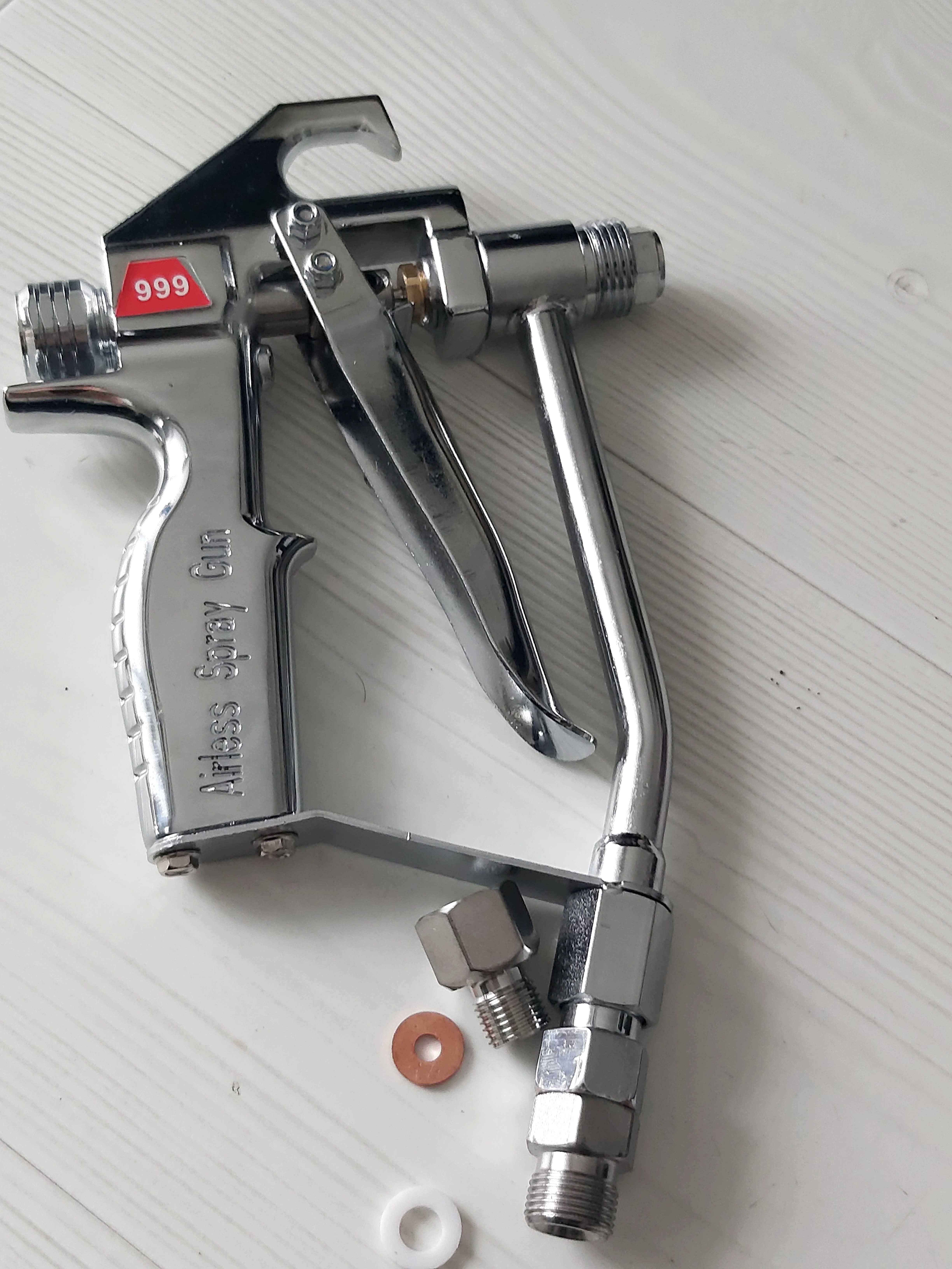 Pistolet spachlarski Cobra 999 -przyłącze wąż 3/8 + redukcja na 1/4