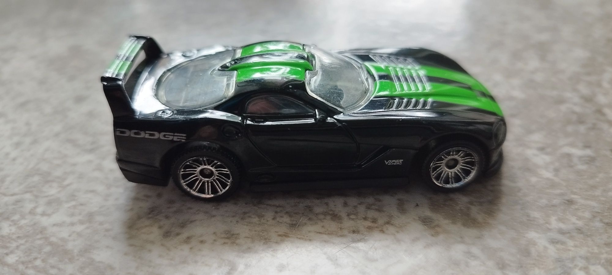 Matchbox. Dodge Viper GTSR. Stan bdb