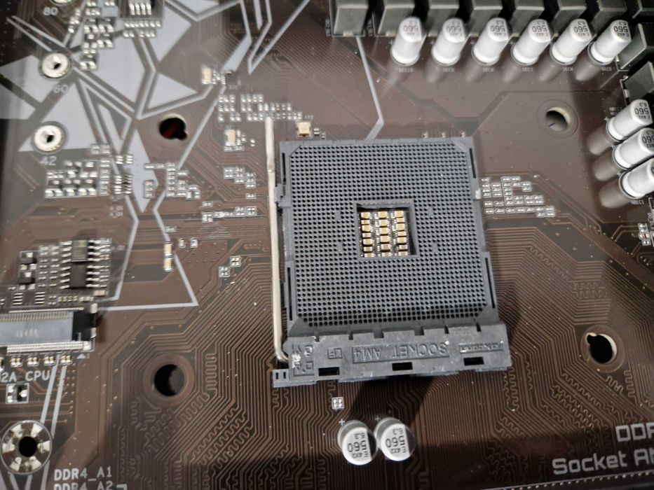 Płyta główna Gigabyte B550 GAMING X V2 AMD AM4 ATX (4345)