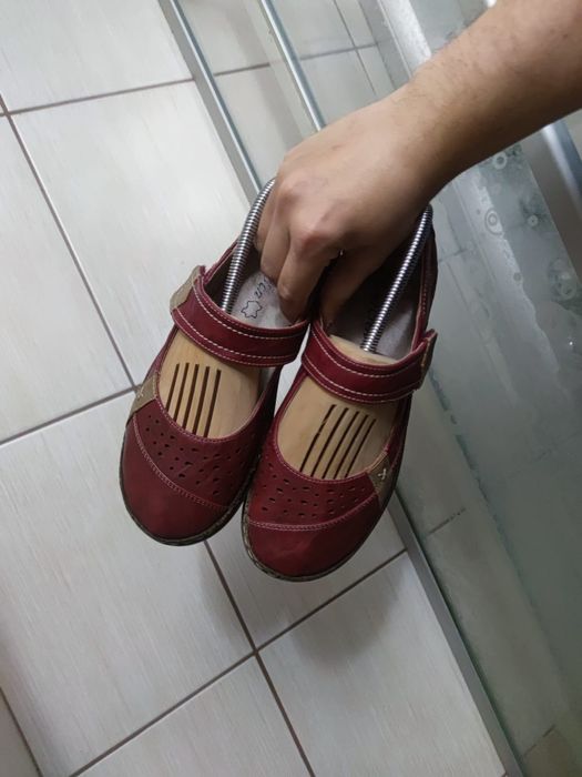 buty damskie 41 Chun Sen mokasyny na rzepy baleriny półbuty czerwone