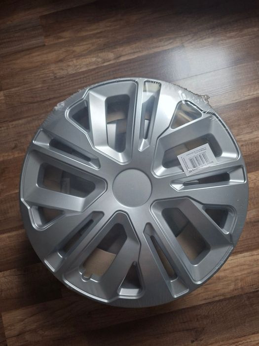 Kołpaki srebrne RAVEN 15” NOWE