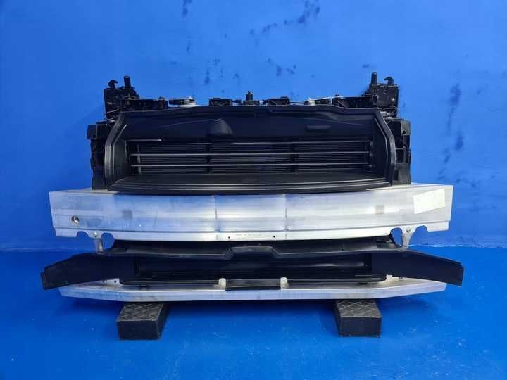 Панель передняя вентилятор Audi E-Tron 4KE розборка