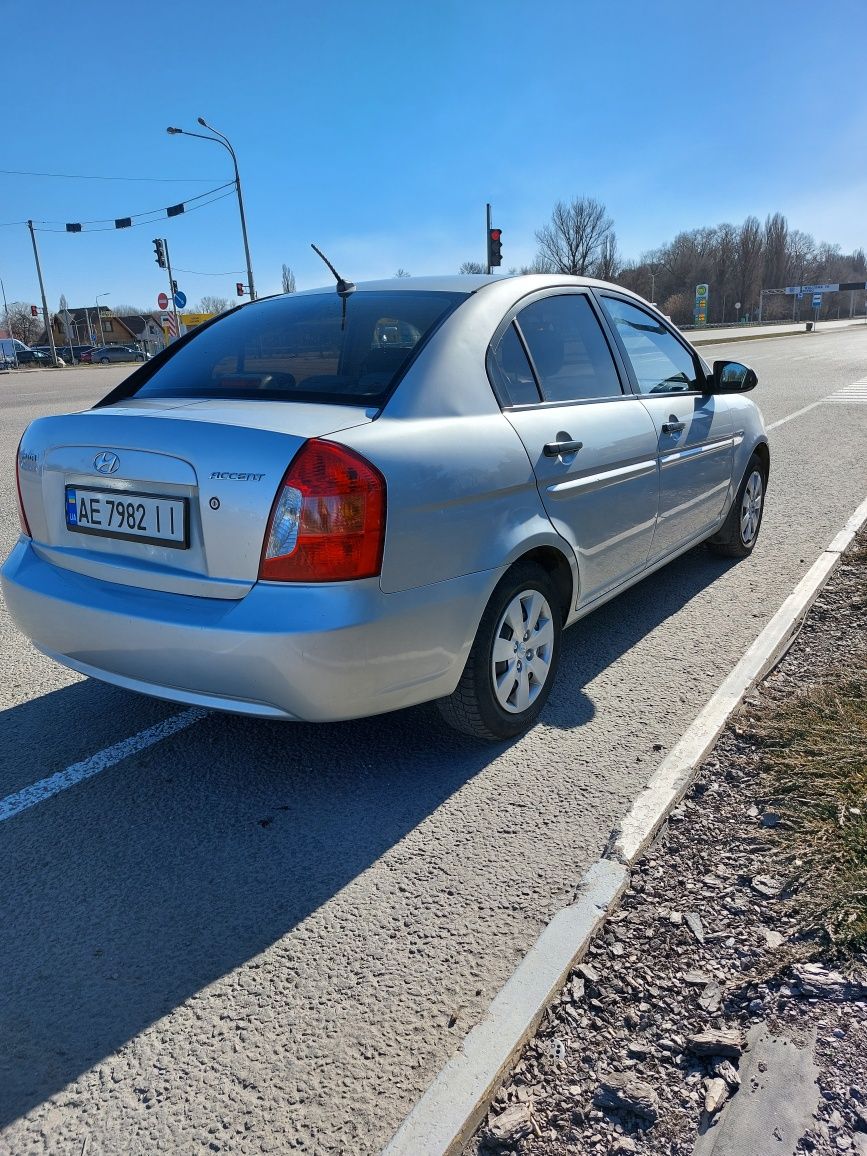 Авто Hyundai Accent 2008г.  1.4 газ/бензин