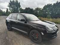 Porsche Cayenne 4.5 V8 340KM