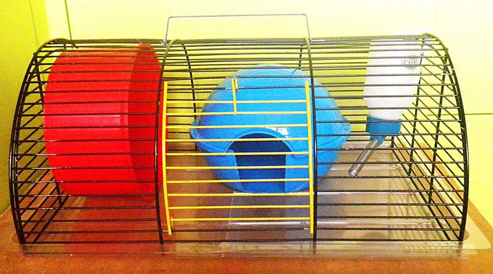 Клетка для грызунчика с удобствами (БУ)