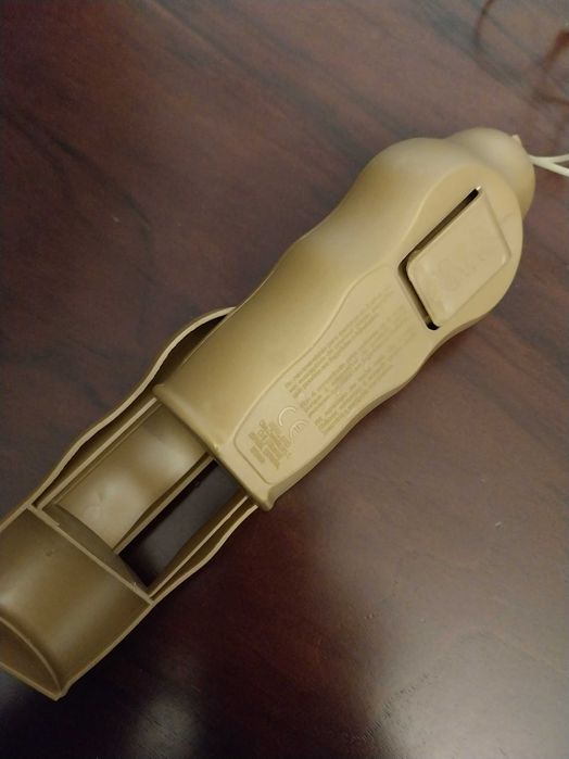 Porta Tazos dourado, Yu Gi Oh, Matutano, em muito bom estado