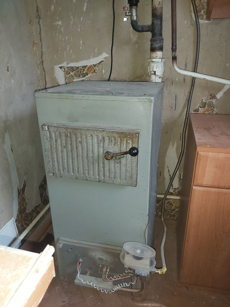 Котел КС газовый, можно как твердотоплевный