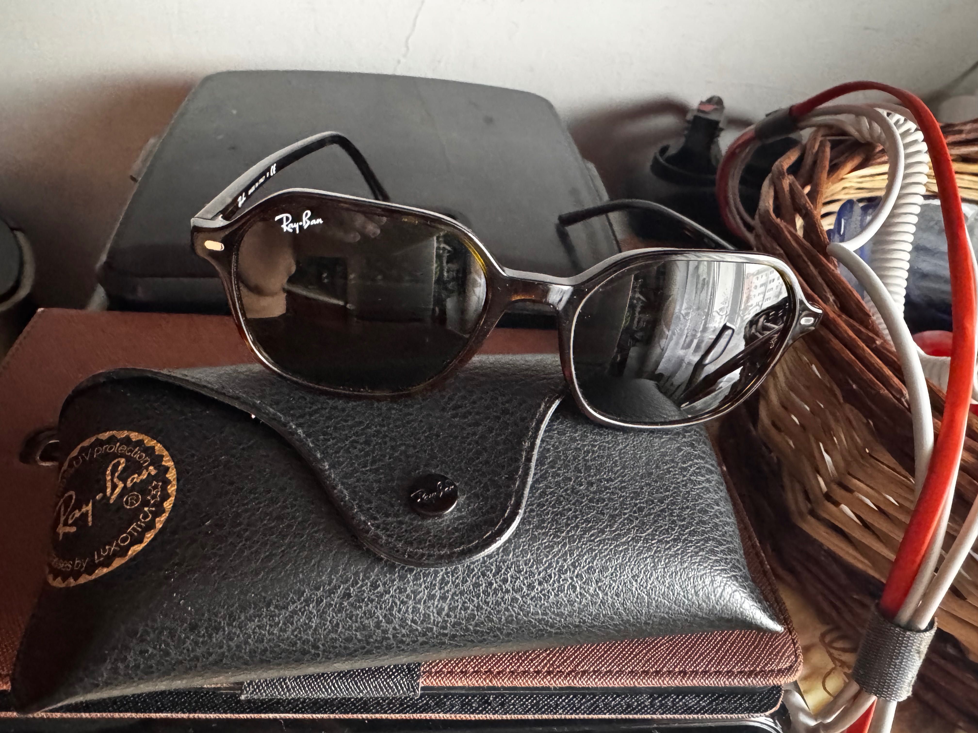 Ray -Ban RB 2194 John