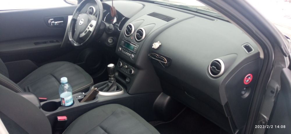 Продам Nissan Qashqai +2 2011