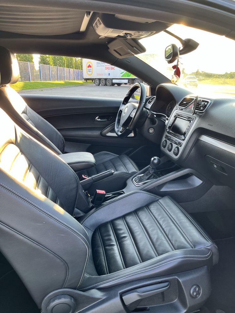 Volkswagen Scirocco 2.0 tsi