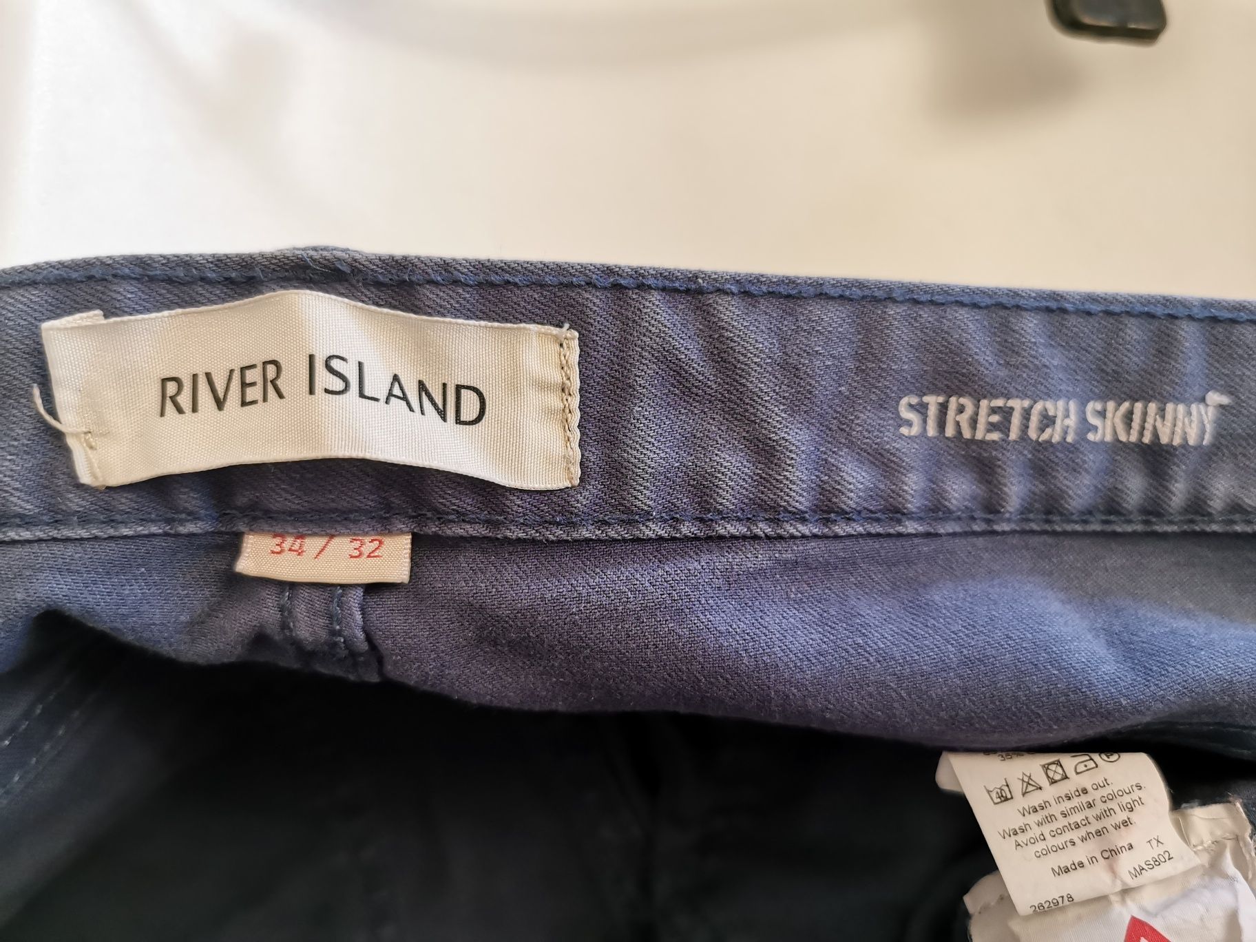 Spodnie skinny River Island