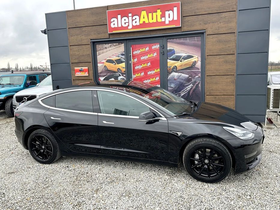 Tesla Model 3 standard plus 287 KM 2019r 83.700 km !! Warszawa