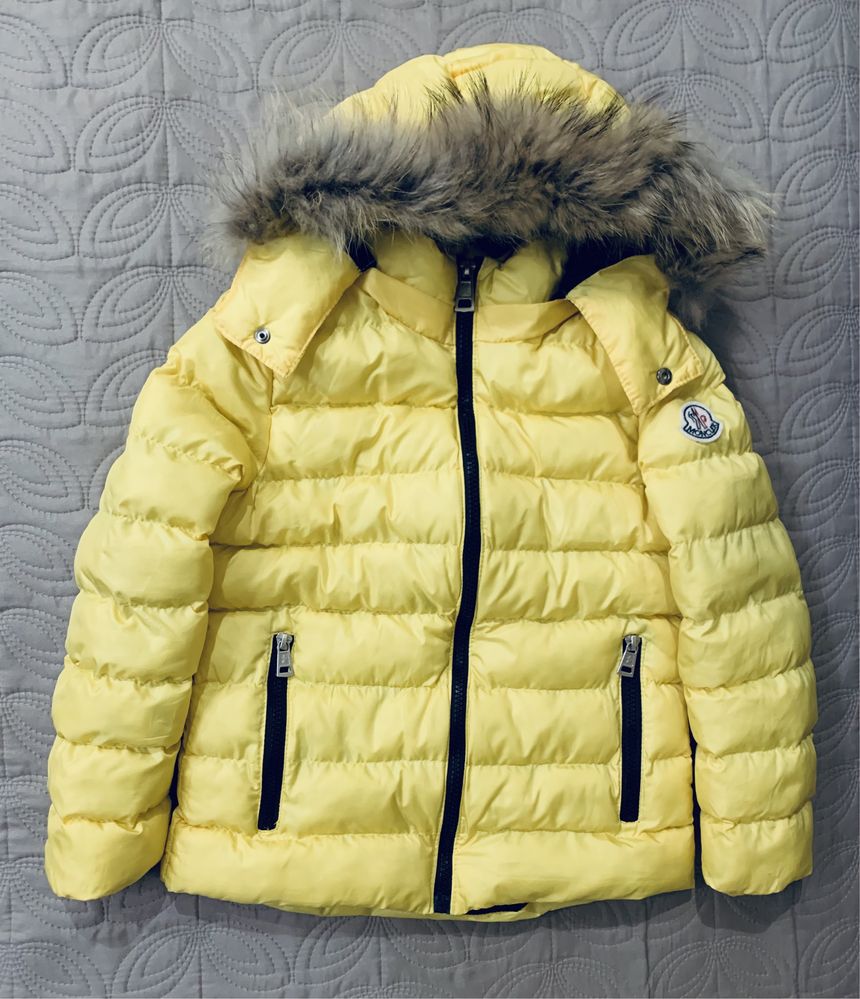 Детская курточка Moncler с капюшоном