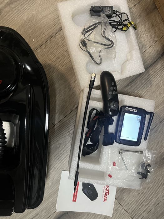 Lodka zanetowa karpiowa BOATMAN Actor V2 ECHOSONDA