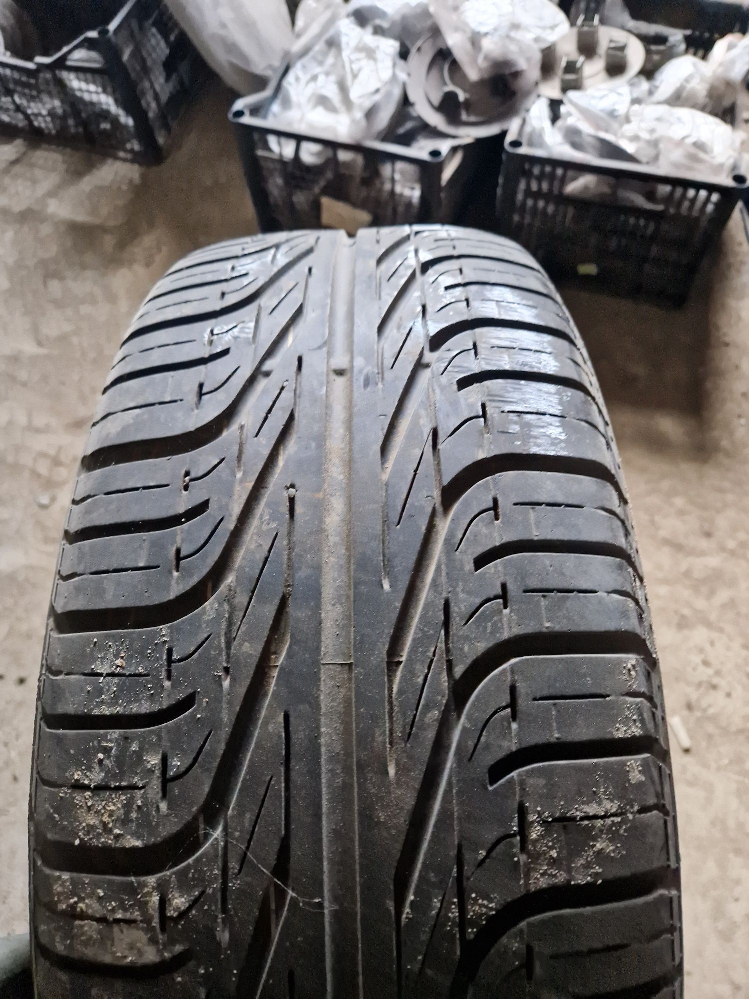 215/55/16 Pirelli розпаровка