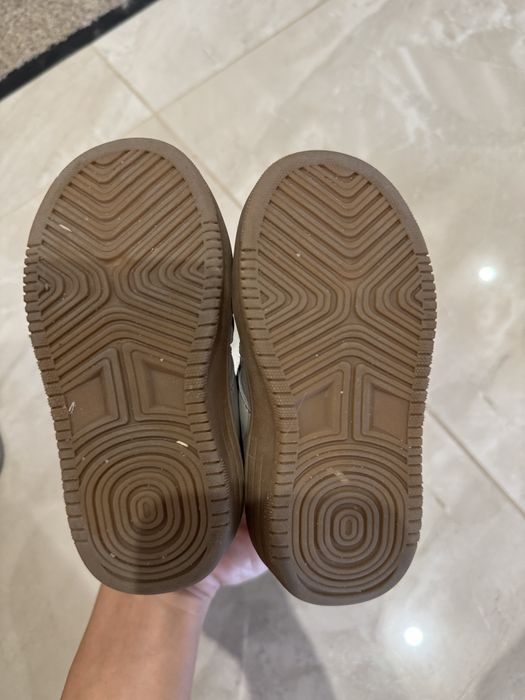 Детские кроссовки на мальчика ( весна / осень)