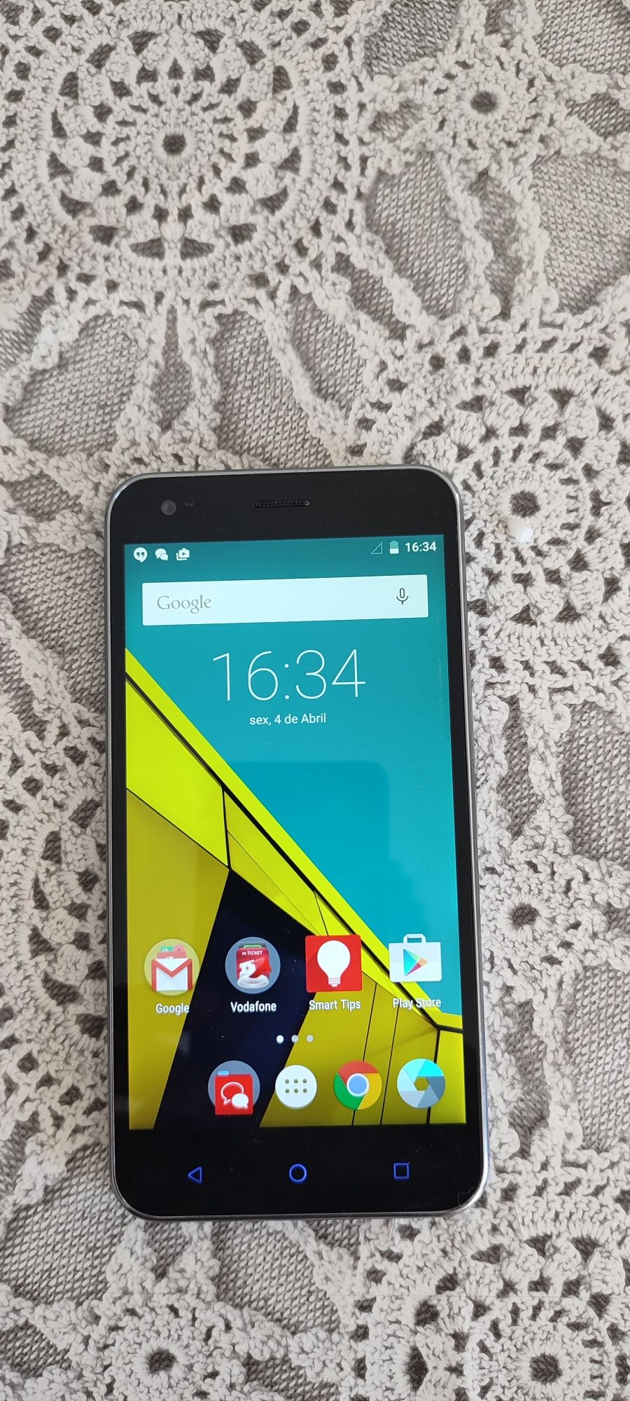 Vodafone smart ultra 6