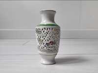 Mały ażurowy wazon ze starej chińskiej porcelany