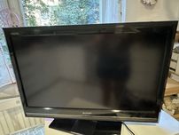 Telewizor LCD 32D65E