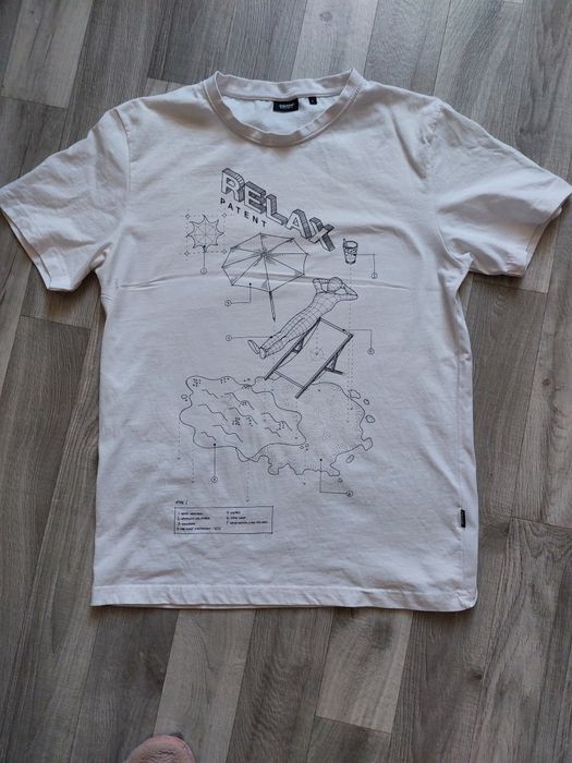 Męski bawełniany tshirt.