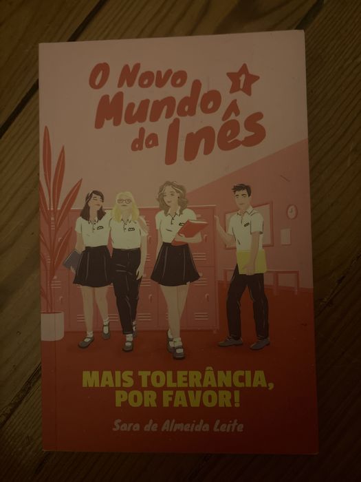 Livros Mundo de Ines
