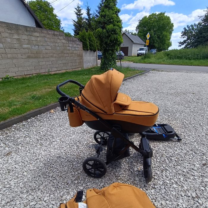 Wózek MiluKids Bacio 4w1