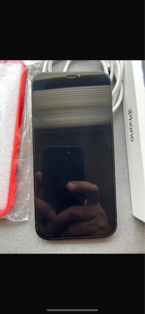 Iphone 12 semi novo