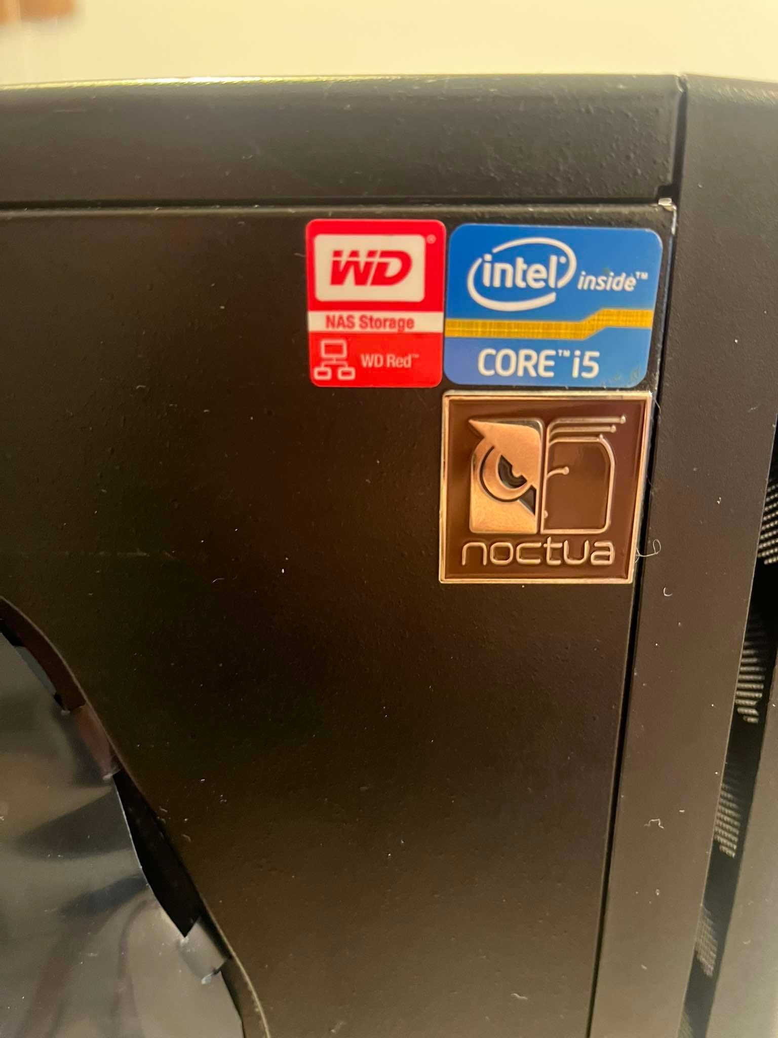 Komputer stacjonarny: Intel Core i7-3770, 16GB DDR3, ECS H67H2-M: UEFI