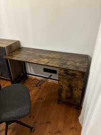 Duże biurko z szafką
