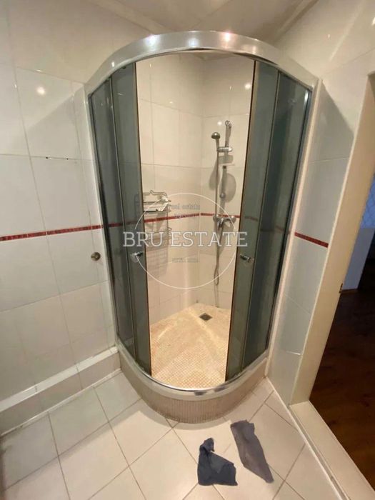 Продам 2к квартиру на Позняках Драгоманова Дарницький Осокорки