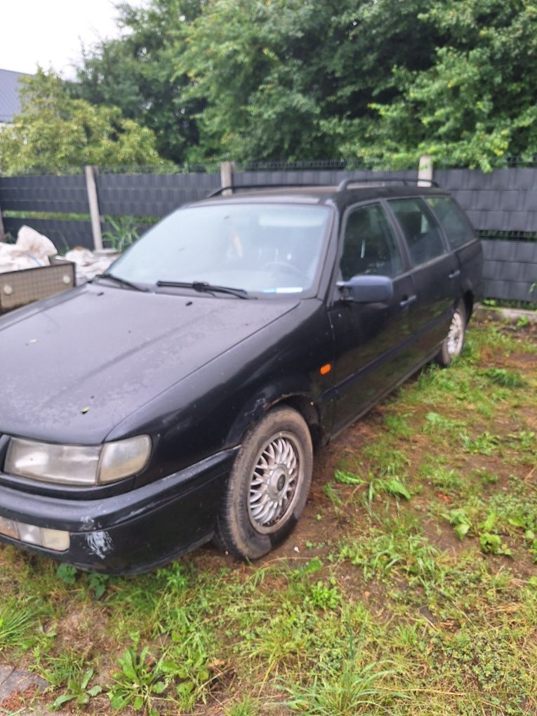 Passat b4 1.6 lpg kombi 1996
