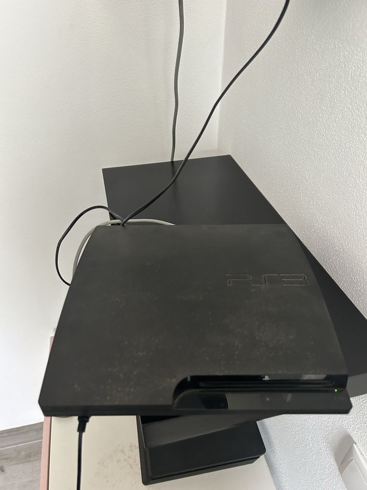 Ps3 com jogos cabo hdmi e cabo alimentação