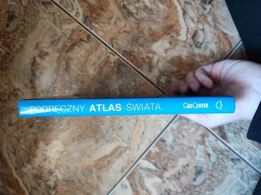 Podręczny Atlas Świata