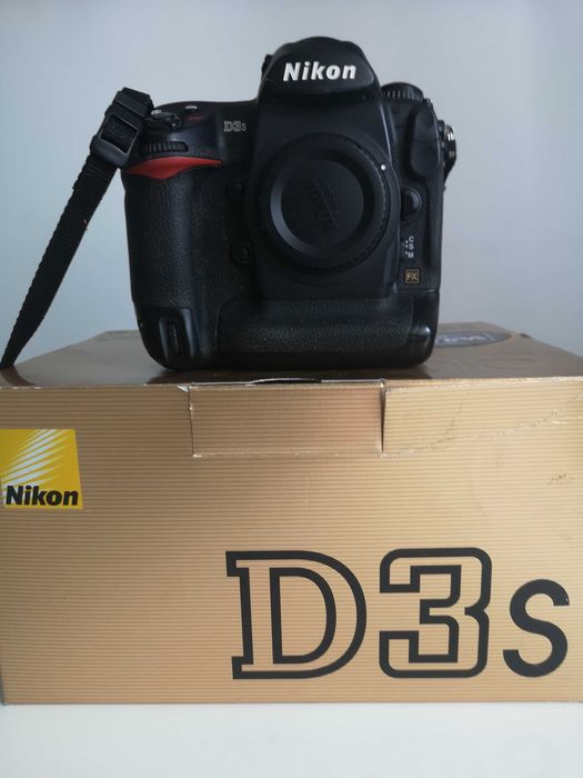 Lustrzanka Nikon D3s korpus