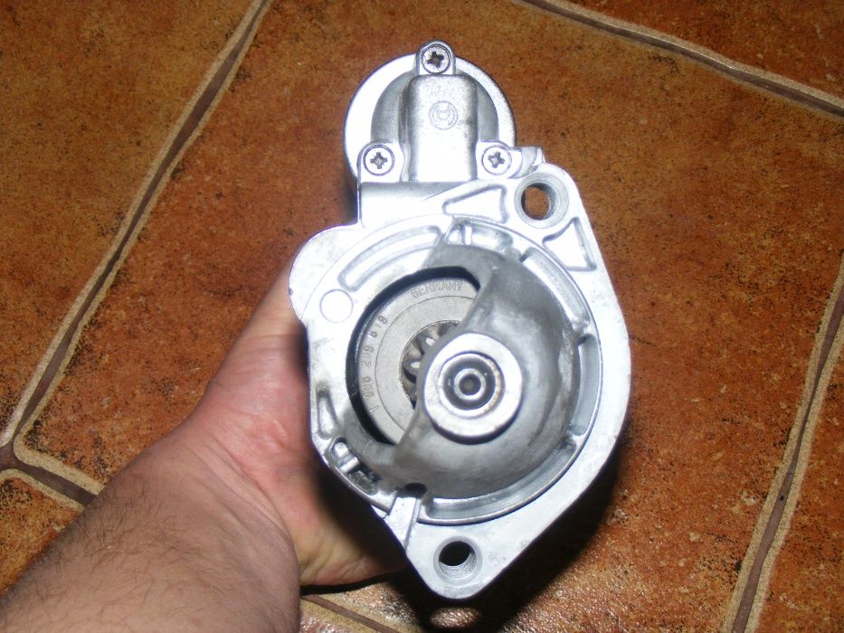 Стартер Passat B5 Audi 80 A4 Skoda Superb 1.6 1.9 TDi 0001110122 D7R33