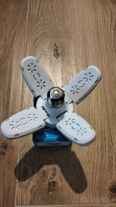 Żarówka LED w kształcie wiatraka E27 LED nowa