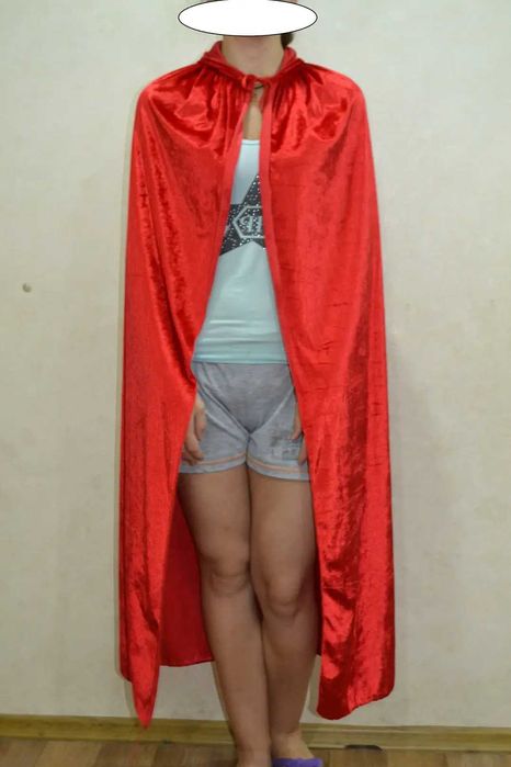 Продам накидку с капюшоном на хеллоуин