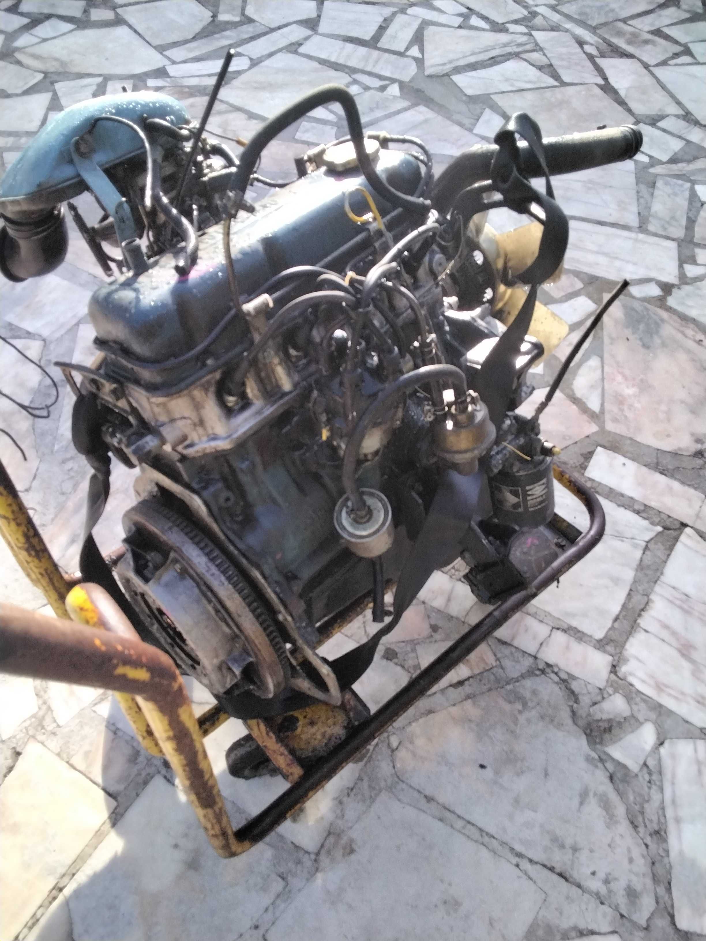 Motor nissan datsun a15 janelas ovais h89