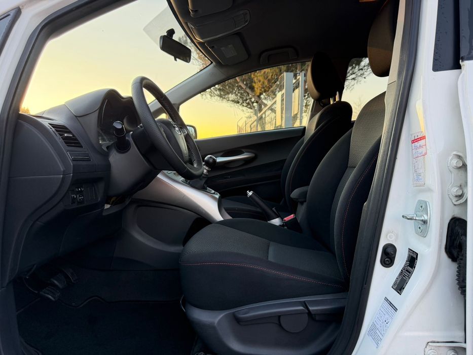 Toyota Auris 1.4 D4D Sport