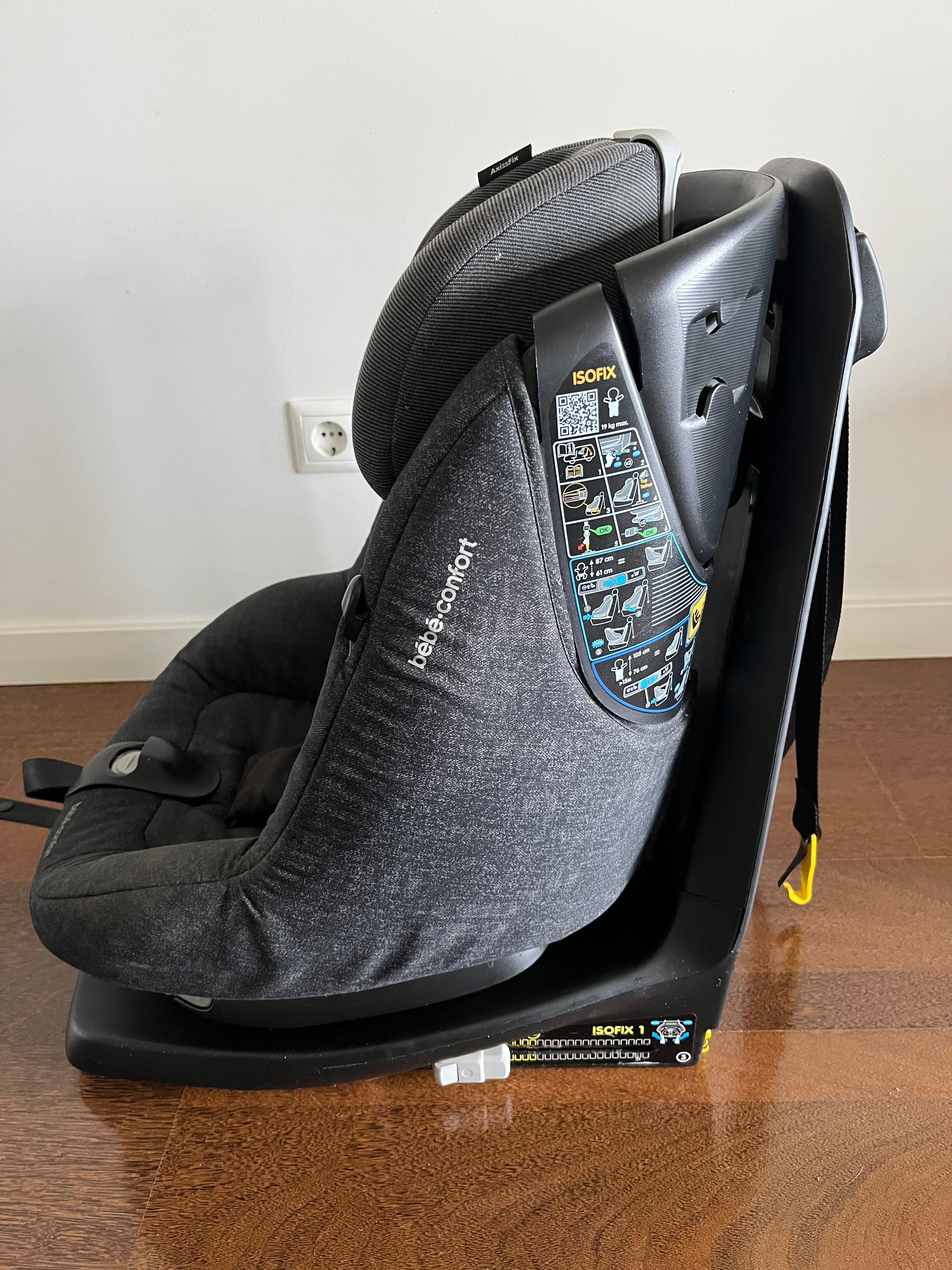 Cadeira bebé confort Axisfix com Isofix