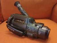 Видеокамера Sony CCD-FX270E